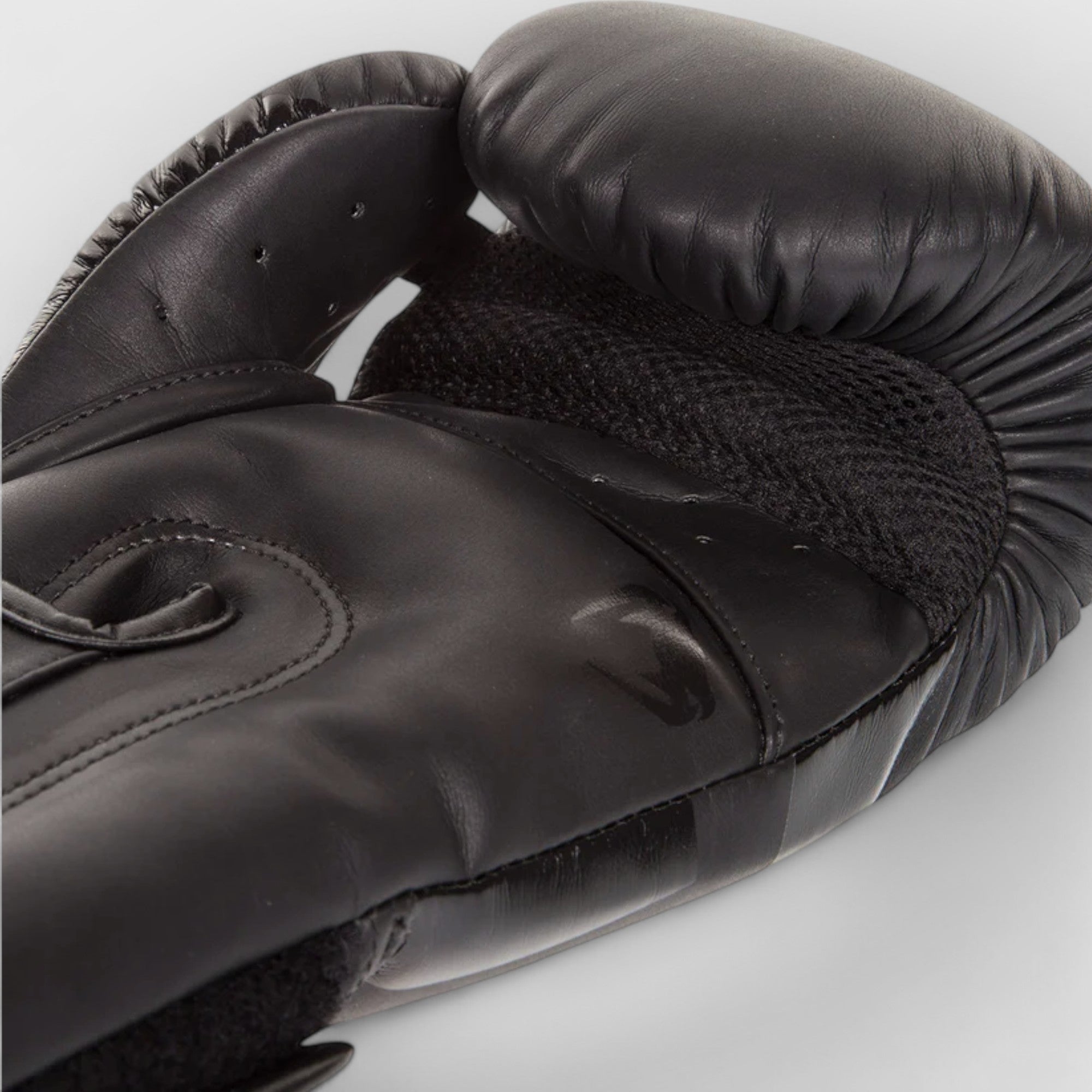 VENUM Elite Boksehansker - CombatStore.no