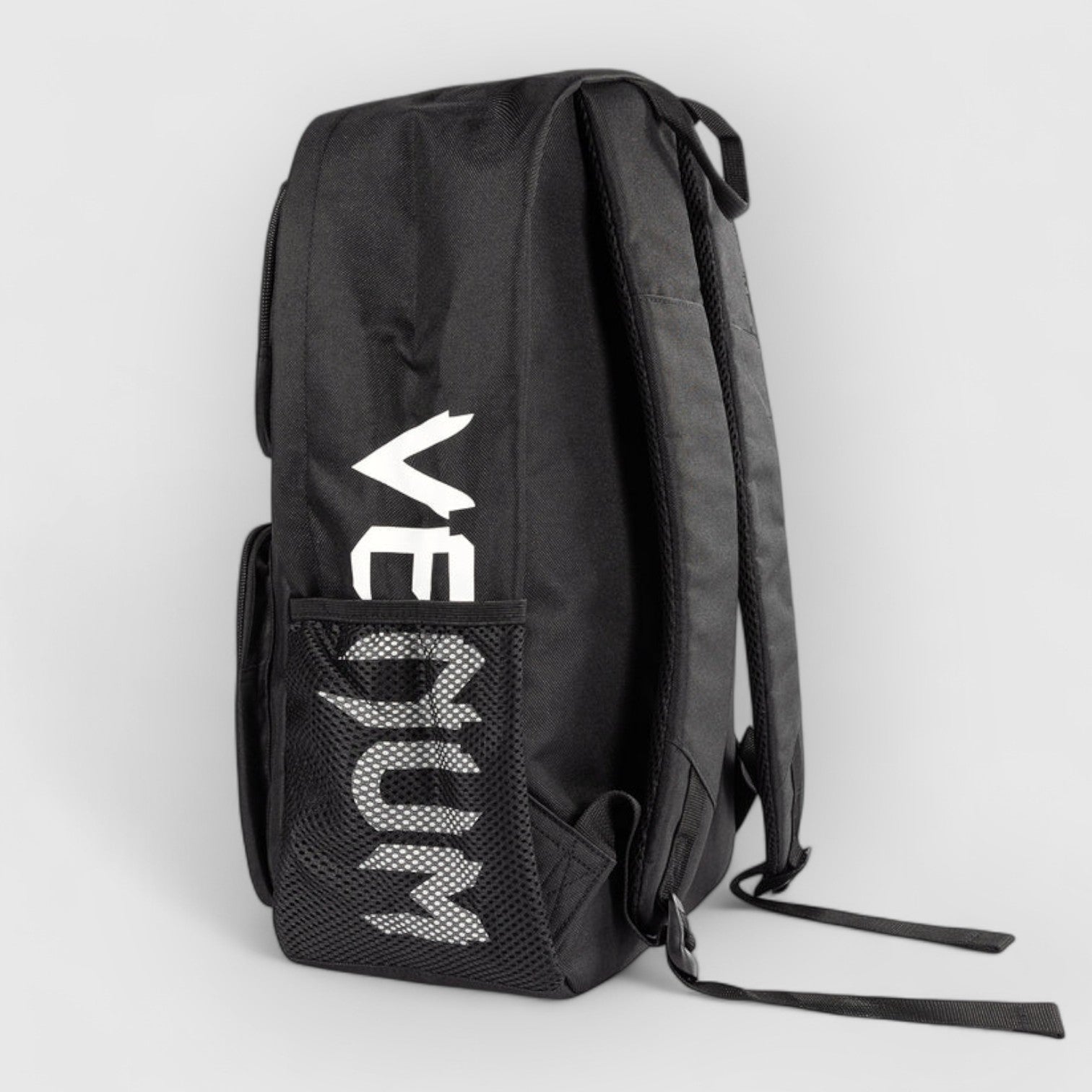 VENUM Essential ryggsekk - Combat Store AS