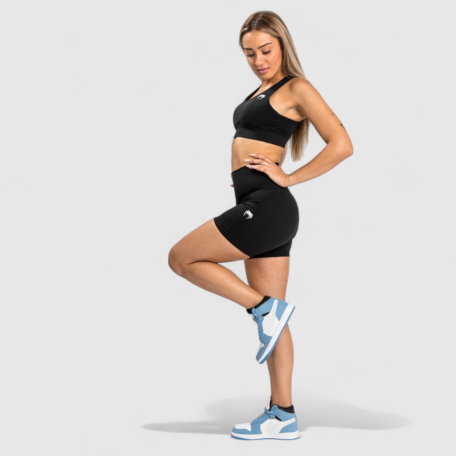 VENUM Essential Treningsshorts - CombatStore.no