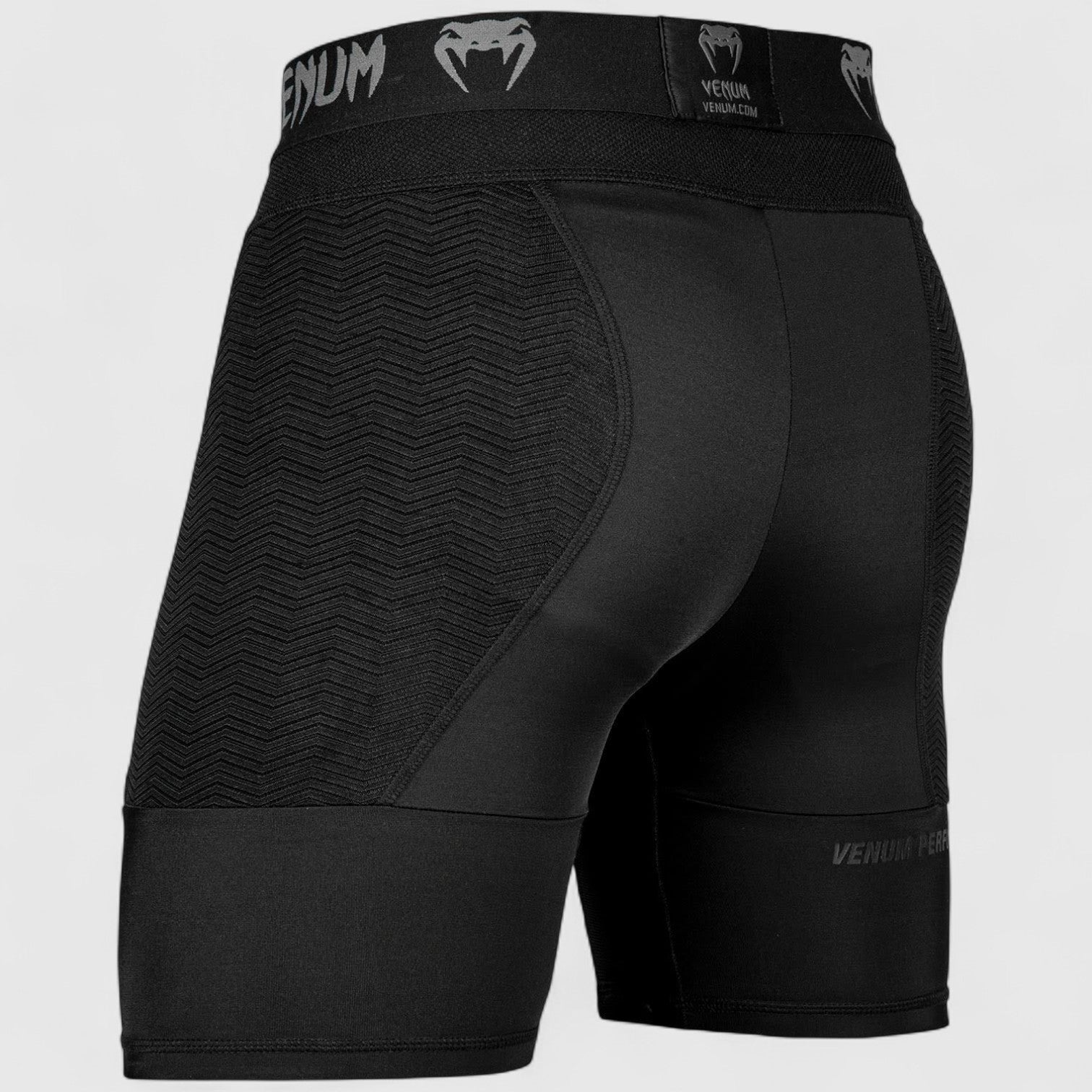 VENUM G - FIT Kompresjonsshorts - Svart - CombatStore.no