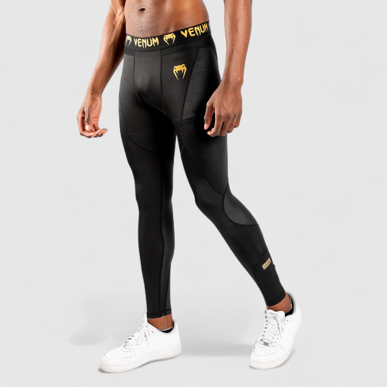 VENUM G - FIT Kompresjonstights - Svart/Gull - CombatStore.no