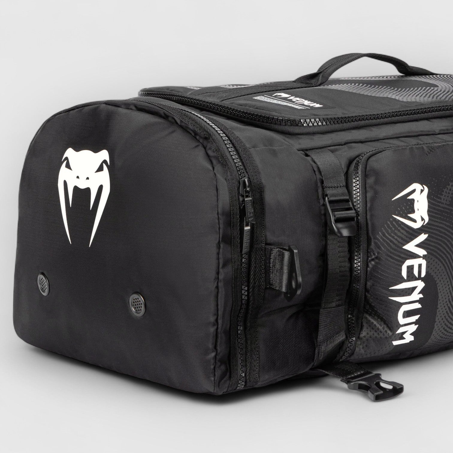 VENUM Shockwave Sportsbag og ryggsekk - Combat Store AS
